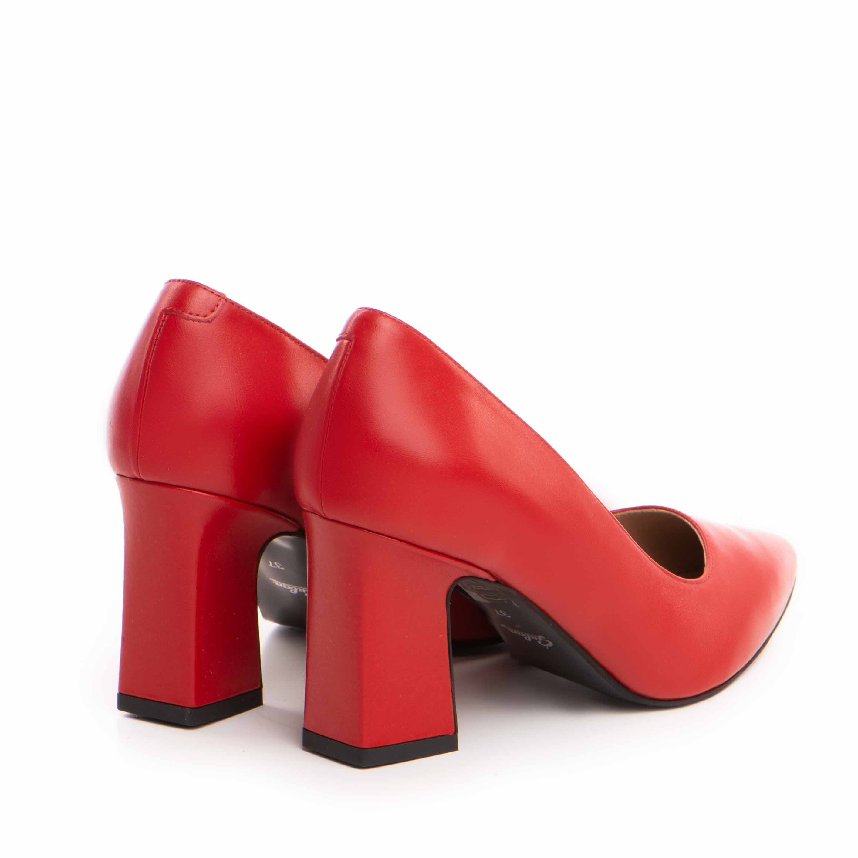 Pantofi dama Guban model 1352-6 nappa rosu