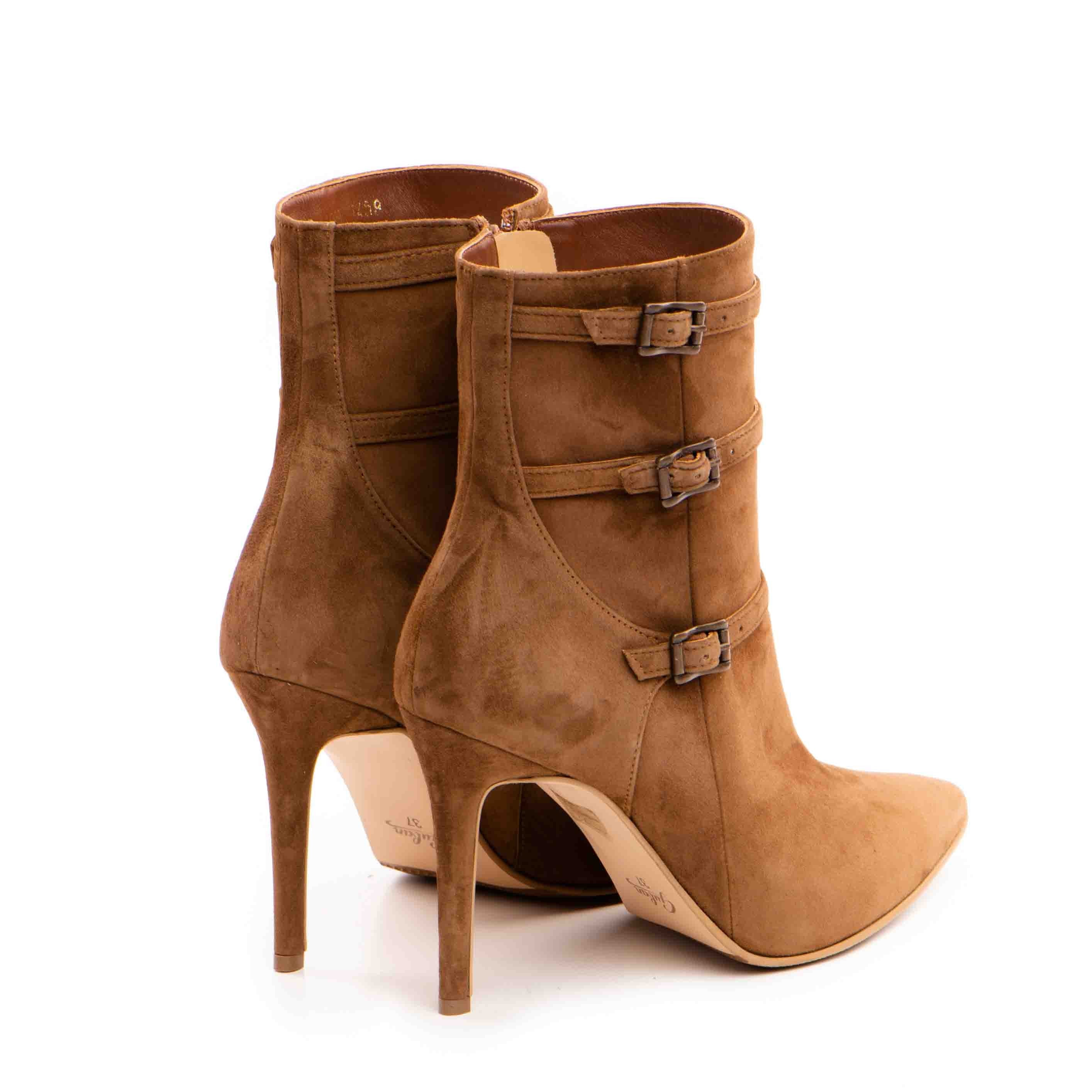 Botine dama Guban model 1458 velur maro