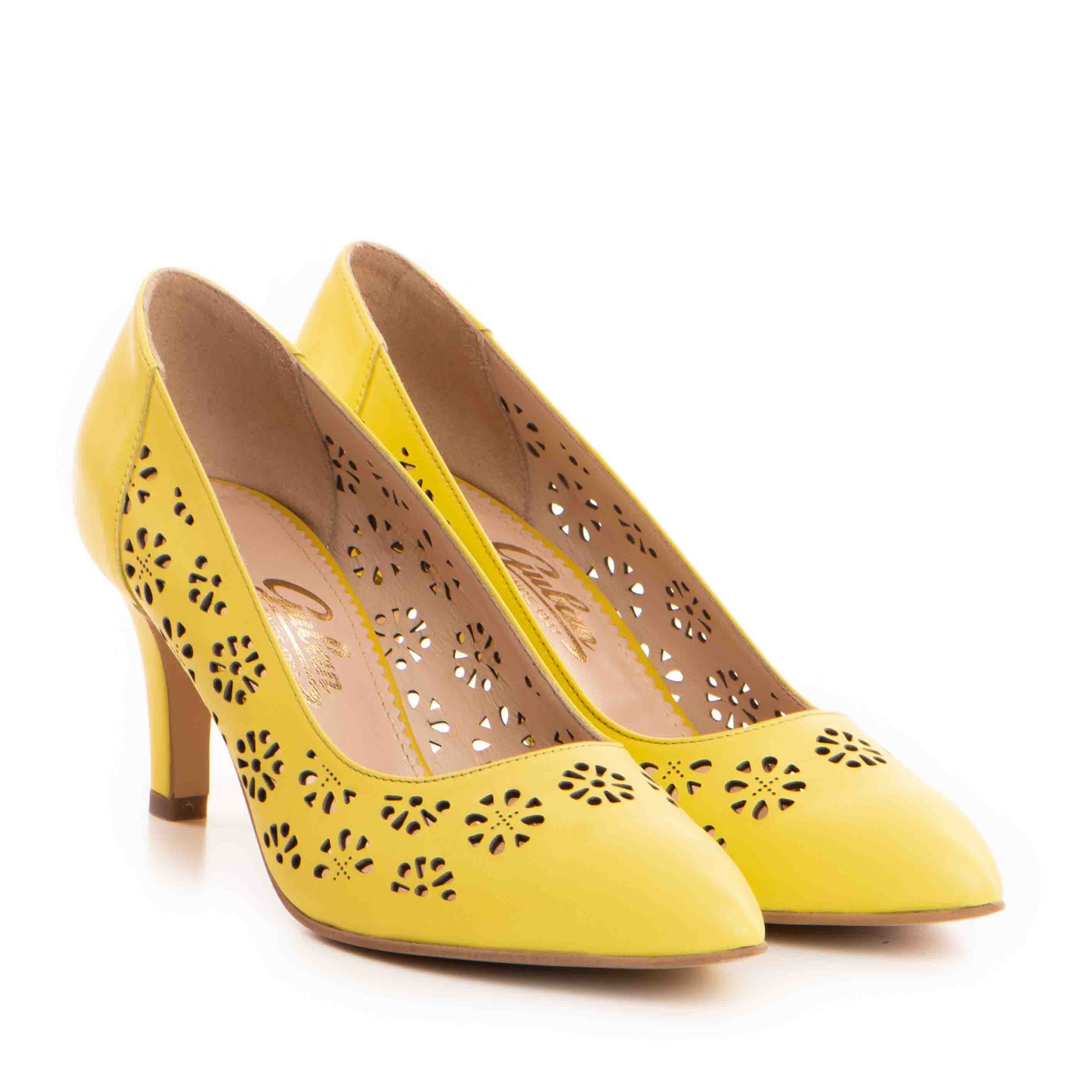 Pantofi dama Guban model 3328 piele nappa galben